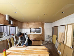 京田辺市　キッチンリフォーム　施行中